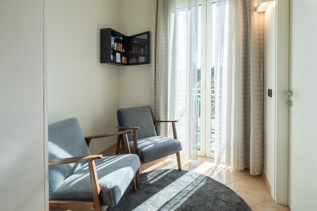 Deluxe Double or Twin Room - Ground Floor,765551152:JPEG