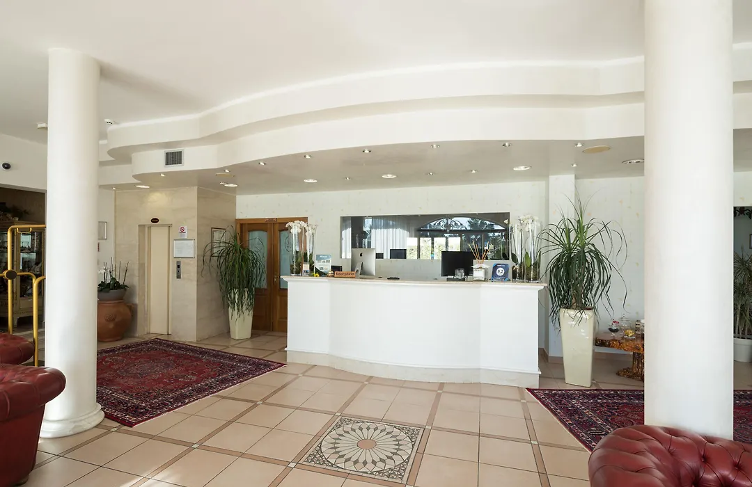 Hotel Luna-1
